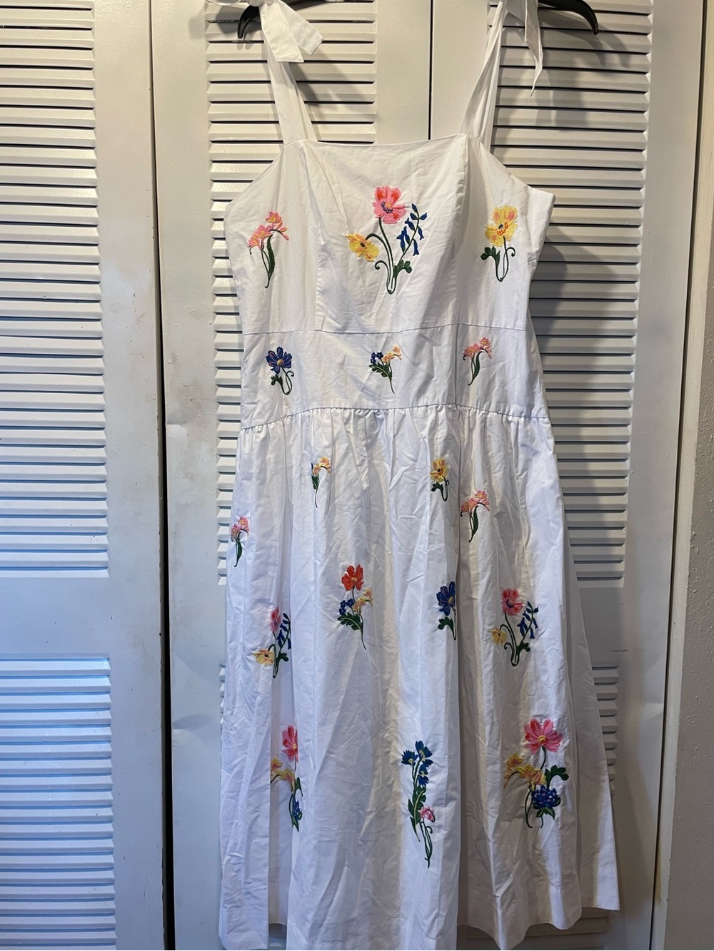 Free Assembly White Floral Embroidered 
Envy Strappy Midi  Dress